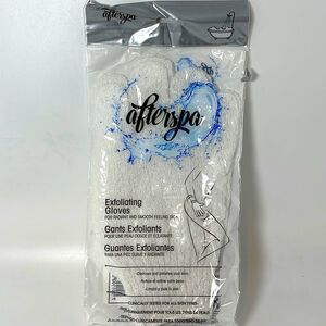 NWT afterspa Pair of exfoliating gloves
